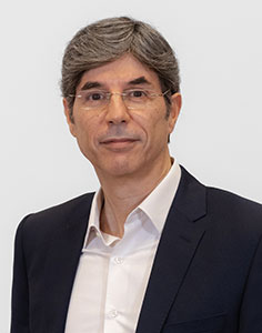 Portrait of Costas Makris